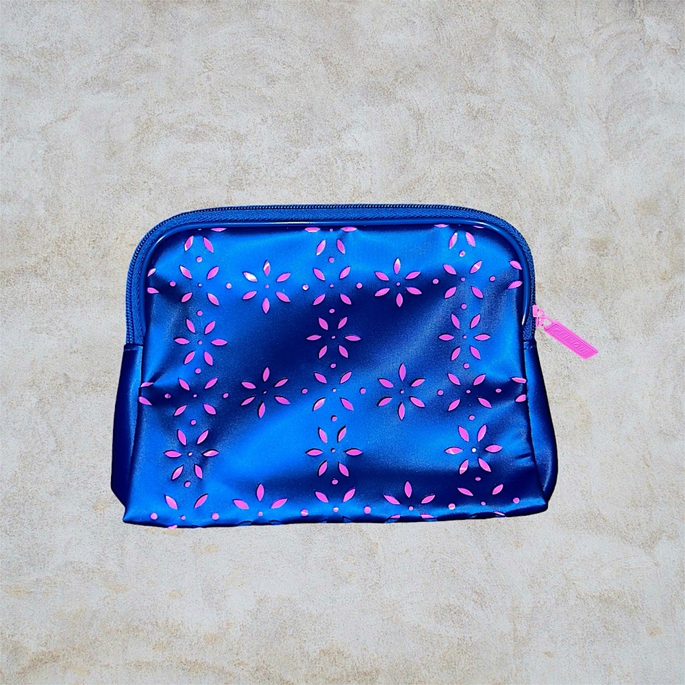 Clinique Makeup Pink Blue Water Resistant Pouch